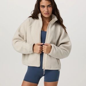 NWT Vuori Women's Alpine Jacket - S, Bone